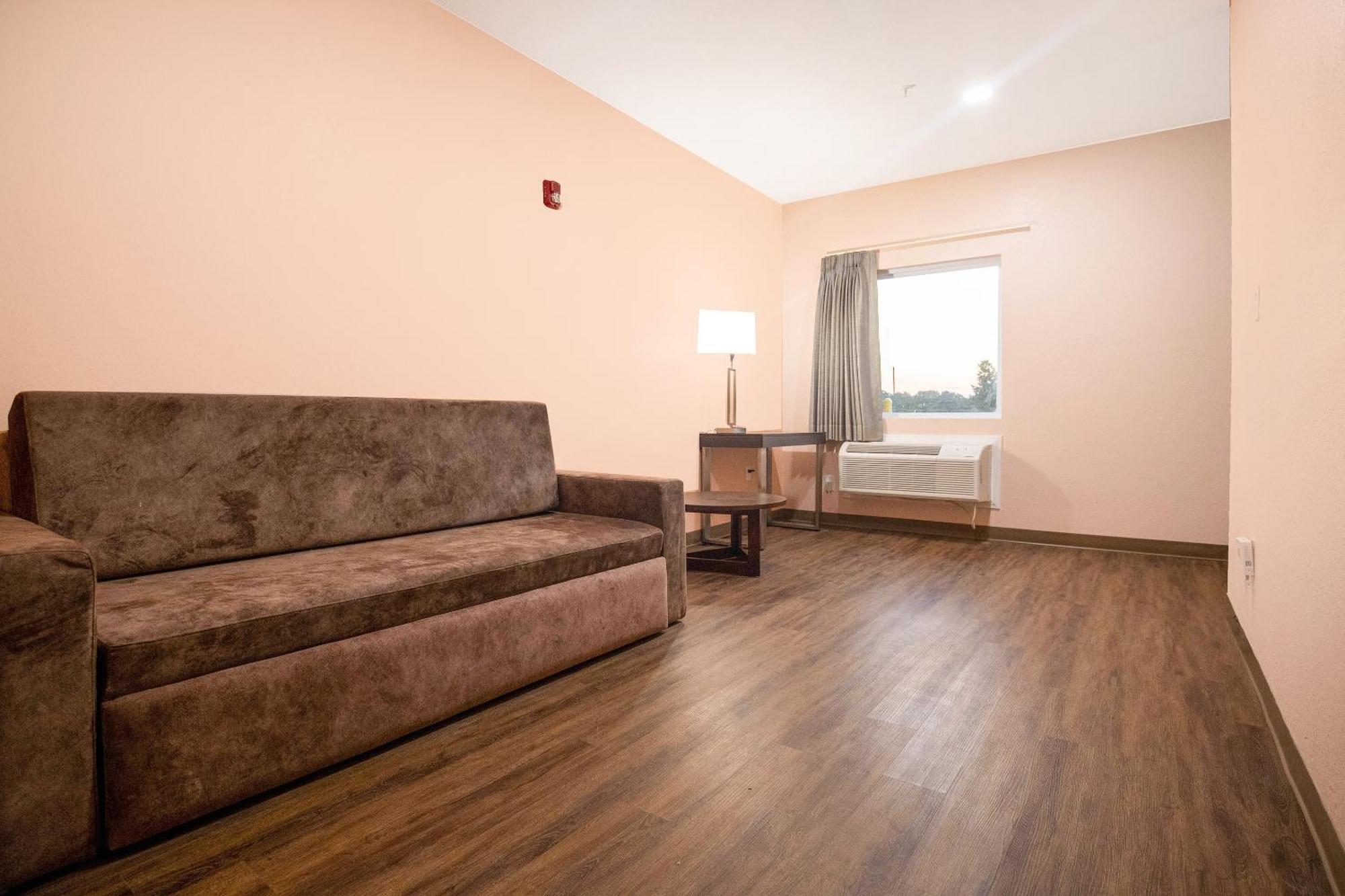 Oyo Hotel Adairsville Calhoun South I-75 외부 사진
